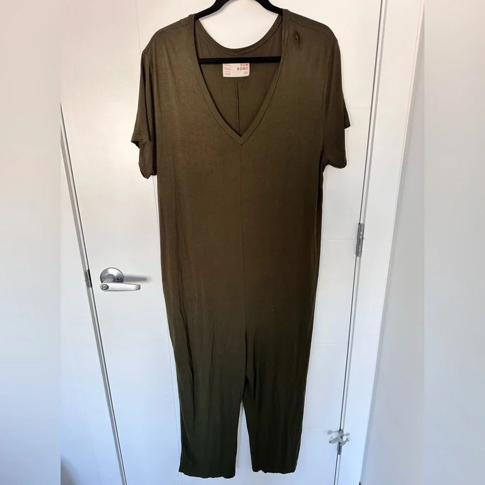 Jackson Rowe Green Jersy Onesie Jumpsuit - Picture 2 of 8